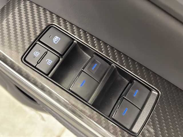 トヨタ クラウン ハイブリッド RS アドバンス 岐阜県 2022(令4)年 5.5万km プレシャスホワイトパール 純正ナビ/・フルセグテレビ/全方位カメラ/フロントスポイラー/ヘッドアップディスプレイ/BSM/デジタルインナーミラー/Bluetooth/CD/DVD/BD/USB/Miracast/D＋N席シートヒーター・エアシート/ベンチレーター/レーダークルーズコントロール/パドルシフト/メモリーシート/ETC2.0/前後ドライブレコーダー/イージークローザー(トランク)/オートマチックハイビーム/トヨタセーフティセンス/・リヤクロストラフィックアラート/・リヤカメラディテクション/・ロードサインアシスト/・クリアランスソナー/・プリクラッシュセーフティ/・レーンキープアシスト/・パーキングアシスト/LEDヘッドライト/ブレーキホールド/電動パーキング/純正フロアマット/革巻きステアリング/オートリトラ/オートライト/アンチブレーキシステム/横滑り防止装置/盗難防止システム/衝突被害軽減システム/スマートキー/プッシュスタート