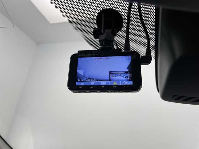 トヨタ アクア クロスオーバー 宮崎県 2018(平30)年 5.5万km コバルトブルーメタリック Toyota Safety Sense/〇プリクラシュセーフティ/〇レーンディパーチャーアラート/〇オートマチックハイビーム/〇パーキングサポートブレーキ/〇クリアランスソナー/〇先行車発進/純正7インチSDナビ/フルセグTV/CD/DVD/Bluetooth/バックカメラ/ハーフレザーシート/純正16インチAW/ビルトインETC/ルーフレール/前後ドライブレコーダー