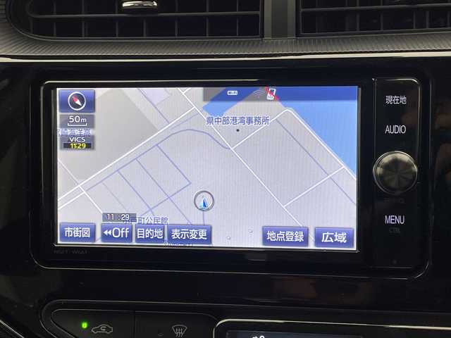 トヨタ アクア クロスオーバー 宮崎県 2018(平30)年 5.5万km コバルトブルーメタリック Toyota Safety Sense/〇プリクラシュセーフティ/〇レーンディパーチャーアラート/〇オートマチックハイビーム/〇パーキングサポートブレーキ/〇クリアランスソナー/〇先行車発進/純正7インチSDナビ/フルセグTV/CD/DVD/Bluetooth/バックカメラ/ハーフレザーシート/純正16インチAW/ビルトインETC/ルーフレール/前後ドライブレコーダー