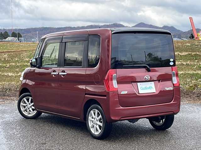 ダイハツ タント G 新潟県 2015(平27)年 7万km ファイアークォーツレッドM 4WD/社外ディスプレイオーディオ/CD/DVD/USB/ETC/両側パワースライドドア/ベンチシート/スマートキー/プッシュスタート/オートライト/純正14インチアルミホイール