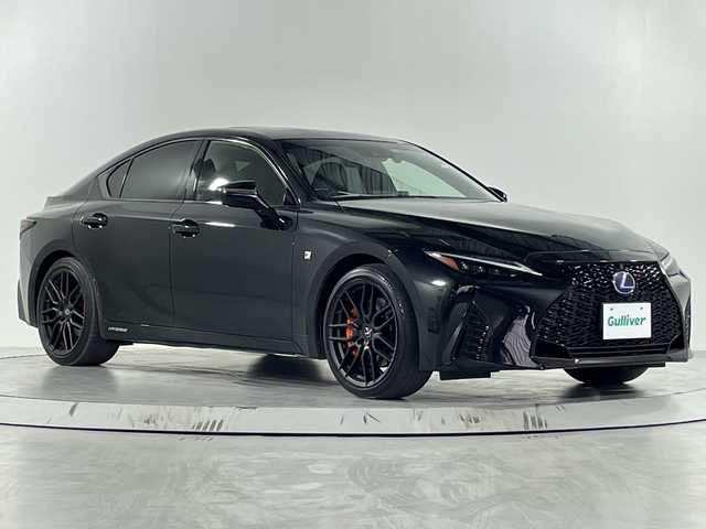 レクサス ＩＳ 300h Fスポーツ モードブラックS 佐賀県 2022(令4)年 2.9万km グラファイトブラックガラスフレーク 純正10.3インチナビ/フルセグTV/CD/DVD/Bluetooth/全方位カメラ/サンルーフ/衝突被害軽減システム/レーダークルーズコントロール/レーンアシスト/ブラインドスポットモニター/先行車発進告知機能/ロードサインアシスト/パーキングサポートブレーキ/オートライト/オートマチックハイビーム/LEDヘッドライト/電子パーキング/ブレーキホールド/横滑り防止装置/オートワイパー/前後ドライブレコーダー/ビルトインETC2.0/運転席・助手席シートヒータ/運転席・助手席エアシート/運転席・助手席パワーシート/ハーフレザーシート/ISOFIX対応シート/パドルシフト/純正フロアマット/純正19インチアルミホイール/スマートキー