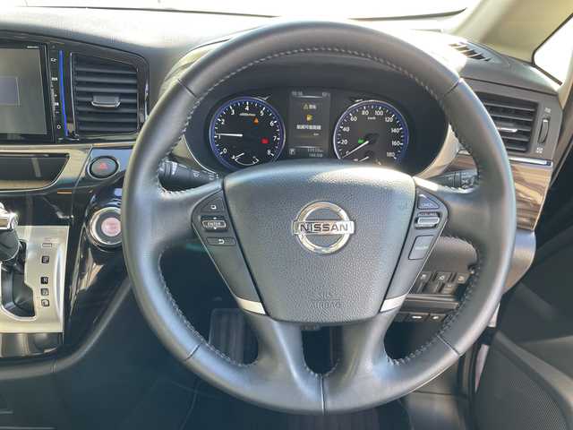 日産 エルグランド 250ハイウェイスター 愛知県 2014(平26)年 5.4万km インペリアルアンバーP 純正ナビ/フリップダウンモニター/両側パワースライドドア/バックカメラ/ハーフレザー/クルーズコントロール/フルセグ/CD DVD/Bluetooth/コーナーセンサー/アルミホイール/LEDヘッドライト/ステアリングスイッチ/スマートキー/プッシュスタート