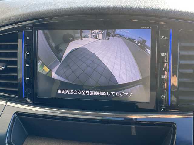 日産 エルグランド 250ハイウェイスター 愛知県 2014(平26)年 5.4万km インペリアルアンバーP 純正ナビ/フリップダウンモニター/両側パワースライドドア/バックカメラ/ハーフレザー/クルーズコントロール/フルセグ/CD DVD/Bluetooth/コーナーセンサー/アルミホイール/LEDヘッドライト/ステアリングスイッチ/スマートキー/プッシュスタート