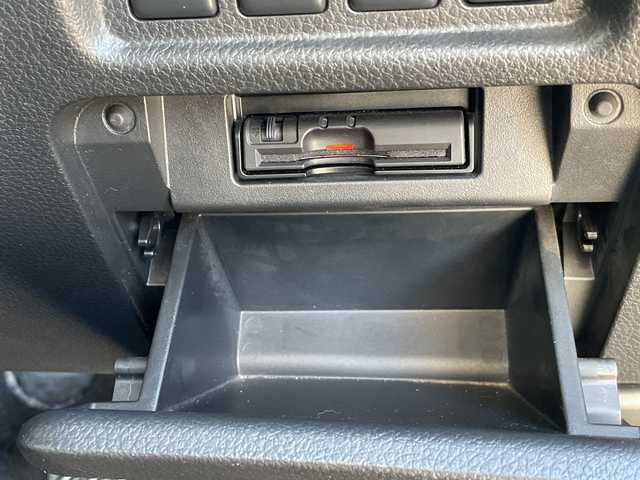 日産 エルグランド 250ハイウェイスター 愛知県 2014(平26)年 5.4万km インペリアルアンバーP 純正ナビ/フリップダウンモニター/両側パワースライドドア/バックカメラ/ハーフレザー/クルーズコントロール/フルセグ/CD DVD/Bluetooth/コーナーセンサー/アルミホイール/LEDヘッドライト/ステアリングスイッチ/スマートキー/プッシュスタート