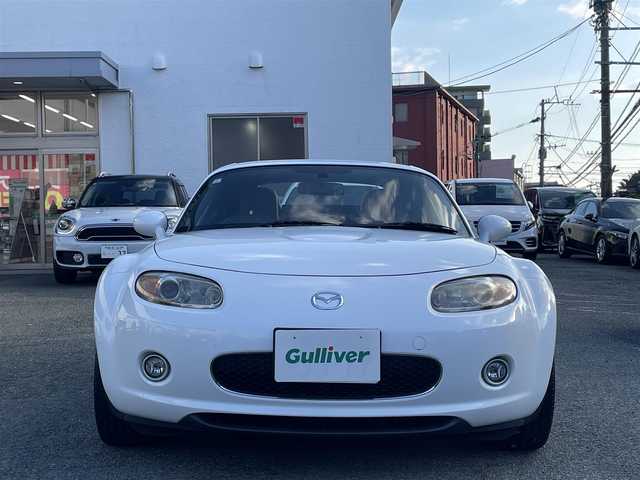 マツダ ロードスター RS RHT 熊本県 2008(平20)年 12.6万km パール 異色全塗装：グレー→パール/【元色カラーコード32S】/6MT/オートエグゼ製マフラー/純正BOSEシステム/【CD/AM/FM】/ETC/プレミアムパッケージ/茶革シート/シートヒーター/本革ステアリング/純正17インチアルミホイール/HIDヘッドライト/フォグライト/スマートキー/スペアキー/純正フロアマット