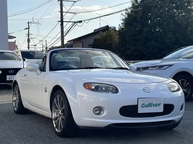 マツダ ロードスター RS RHT 熊本県 2008(平20)年 12.6万km パール 異色全塗装：グレー→パール/【元色カラーコード32S】/6MT/オートエグゼ製マフラー/純正BOSEシステム/【CD/AM/FM】/ETC/プレミアムパッケージ/茶革シート/シートヒーター/本革ステアリング/純正17インチアルミホイール/HIDヘッドライト/フォグライト/スマートキー/スペアキー/純正フロアマット