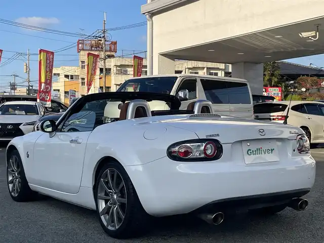 マツダ ロードスター RS RHT 熊本県 2008(平20)年 12.6万km パール 異色全塗装：グレー→パール/【元色カラーコード32S】/6MT/オートエグゼ製マフラー/純正BOSEシステム/【CD/AM/FM】/ETC/プレミアムパッケージ/茶革シート/シートヒーター/本革ステアリング/純正17インチアルミホイール/HIDヘッドライト/フォグライト/スマートキー/スペアキー/純正フロアマット