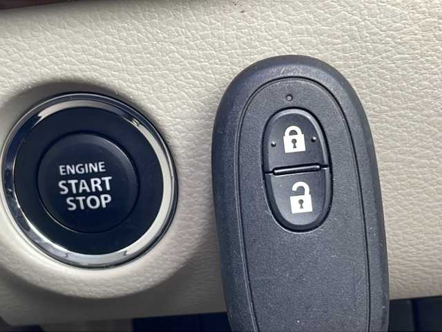 スズキ ラパン S セレクション 福島県 2018(平30)年 2.2万km ノクターンブルーパール/ホワイト2トーン 4WD 純正ナビ フルセグTV Bluetooth バックカメラ 衝突軽減ブレーキ HIDヘッドライト シートヒーター オートライト 横滑り防止アイドリングストップ スマートキー フロアマット