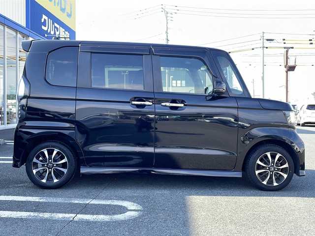 ホンダ Ｎ ＢＯＸ カスタム G L ホンダセンシング 熊本県 2017(平29)年 9.2万km クリスタルブラックパール (株)IDOMが運営する【じしゃロン熊本店】の自社ローン対象車両になります。こちらは現金ご利用時の価格です。自社ローンご希望の方は別途その旨お申付け下さい。　/純正ナビ（VXM-184VFi）/バックカメラ/フルセグテレビ/DVD/CD/Bluetooth接続/ビルトインETC/クルーズコントロール/コーナーセンサー/両側パワースライドドア/LEDヘッドライト/オートライト/スマートキー/純正14インチアルミホイール