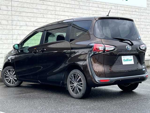 トヨタ シエンタ ハイブリッド ファンベースG 茨城県 2019(平31)年 4.7万km ヴィンテージブラウンパールクリスタルシャイン 社外メモリナビ/(地デジTV・CD・DVD・BT・ラジオ再生)/両側パワースライドドア/プリクラッシュセーフティ/コーナーセンサー/バックカメラ/ビルトインETC/オートライト/LEDヘッドライト/社外15inアルミホイール/フロアマット/スマートキー/スペアキー/取扱説明書