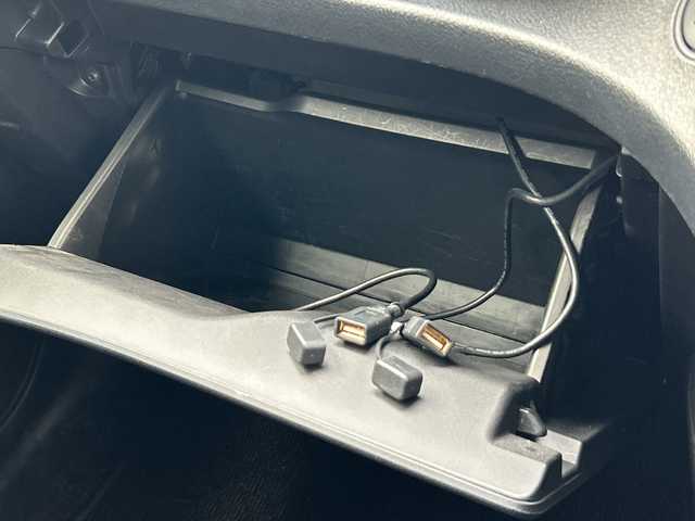 トヨタ シエンタ ハイブリッド ファンベースG 茨城県 2019(平31)年 4.7万km ヴィンテージブラウンパールクリスタルシャイン 社外メモリナビ/(地デジTV・CD・DVD・BT・ラジオ再生)/両側パワースライドドア/プリクラッシュセーフティ/コーナーセンサー/バックカメラ/ビルトインETC/オートライト/LEDヘッドライト/社外15inアルミホイール/フロアマット/スマートキー/スペアキー/取扱説明書