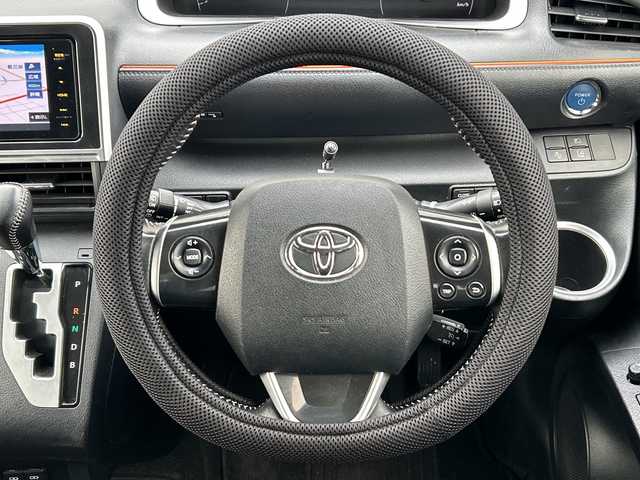 トヨタ シエンタ ハイブリッド ファンベースG 茨城県 2019(平31)年 4.7万km ヴィンテージブラウンパールクリスタルシャイン 社外メモリナビ/(地デジTV・CD・DVD・BT・ラジオ再生)/両側パワースライドドア/プリクラッシュセーフティ/コーナーセンサー/バックカメラ/ビルトインETC/オートライト/LEDヘッドライト/社外15inアルミホイール/フロアマット/スマートキー/スペアキー/取扱説明書