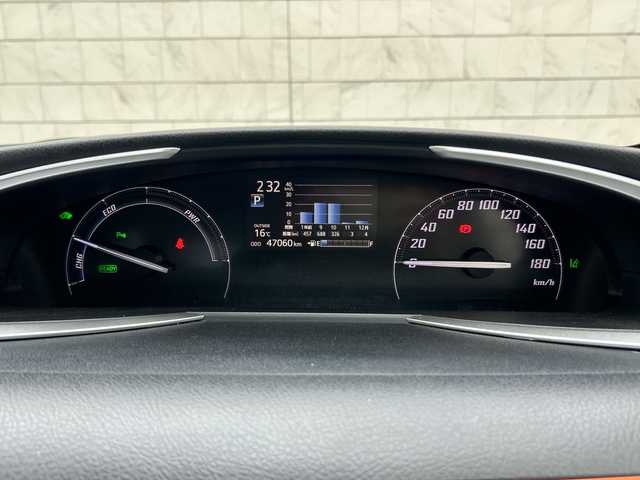 トヨタ シエンタ ハイブリッド ファンベースG 茨城県 2019(平31)年 4.7万km ヴィンテージブラウンパールクリスタルシャイン 社外メモリナビ/(地デジTV・CD・DVD・BT・ラジオ再生)/両側パワースライドドア/プリクラッシュセーフティ/コーナーセンサー/バックカメラ/ビルトインETC/オートライト/LEDヘッドライト/社外15inアルミホイール/フロアマット/スマートキー/スペアキー/取扱説明書