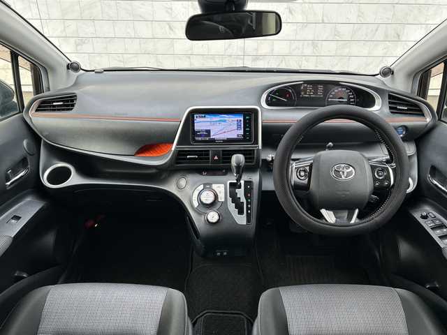 トヨタ シエンタ ハイブリッド ファンベースG 茨城県 2019(平31)年 4.7万km ヴィンテージブラウンパールクリスタルシャイン 社外メモリナビ/(地デジTV・CD・DVD・BT・ラジオ再生)/両側パワースライドドア/プリクラッシュセーフティ/コーナーセンサー/バックカメラ/ビルトインETC/オートライト/LEDヘッドライト/社外15inアルミホイール/フロアマット/スマートキー/スペアキー/取扱説明書