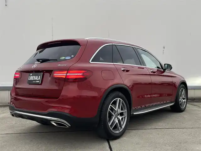 メルセデス・ベンツ ＧＬＣ２５０ 東京都 2017(平29)年 4.8万km 赤 HUD /レーダーセーフティパッケージ /360°ビューカメラ /純正HDDナビ /LEDヘッドライト /ハーフレザーシート /シートヒーター /エアサスペンション /キーレスゴー /パワーバックドア /パークトロニック /ETC2.0