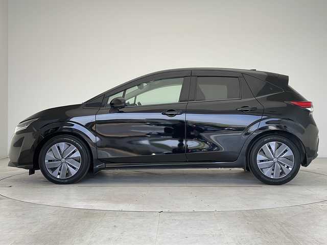 日産 ノート X 愛知県 2022(令4)年 4.6万km スーパーブラック プロパイロット/衝突軽減システム/純正9型ディスプレイオーディオ　ナビあり/三眼LEDヘッドライト/全方位カメラ/レーダークルーズコントロール/フルセグ/Bluetooth/バックカメラ/コーナーセンサー/ETC2.0/インテリジェントミラー/オートマチックハイビーム/置くだけ充電機/ドライブレコーダー/ステアリングスイッチ/スマートキー/プッシュスタート