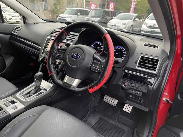 スバル レヴォーグ 1．6GT アイサイト 埼玉県 2015(平27)年 6.3万km ライトニングレッド ワンオーナー車/４WDターボ/黒革シート/前席シートヒーター/前席パワーシート/（D席2名分メモリー機能付）/社外ナビTV/バックカメラ/ETC/HIDライト/パドルシフト/社外17インチAW/純正AW＋スタッドレスタイヤ車載/衝突軽減ブレーキ/レーダークルーズコントロール/レーンアシスト/プッシュスタート/スマートlキー/ロードバイク用ルーフキャリア/保証書付整備手帳/取扱説明書
