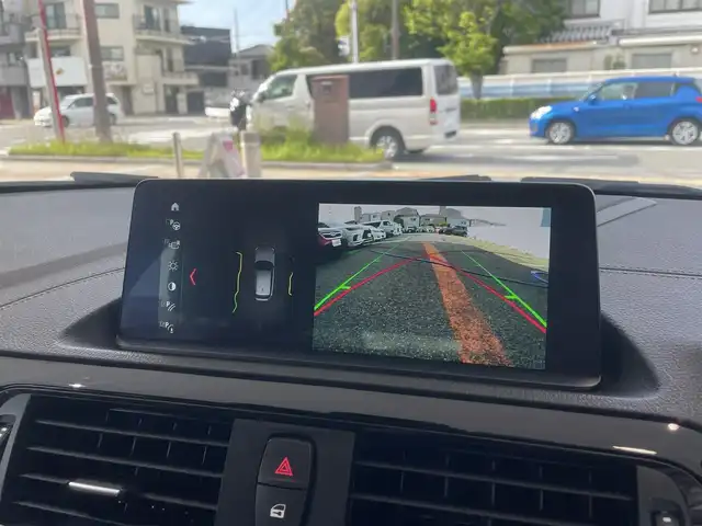 ＢＭＷ １１８ｄ Mスポーツ エディションシャドー 兵庫県 2017(平29)年 6万km アルピンホワイトⅢ ・ブラウンレザーシート/・純正HDDナビ/・CD/DVD/BT/・バックカメラ/・ステアリングリモコン/・純正18インチAW/・コンフォートアクセス/・アイドリングストップ/・コーナーセンサー/・オートLEDヘッドランプ/・LEDフォグランプ/・アダプティブクルーズコントロール/・インテリジェントセーフティ（衝突軽減ブレーキ）/・車線逸脱警報/・ドライブレコーダー