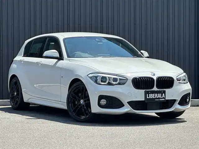 ＢＭＷ １１８ｄ Mスポーツ エディションシャドー 福島県 2017(平29)年 6万km アルピンホワイトⅢ 純正ナビ(CD/DVD/BT/USB)/バックカメラ/ミラー一体型ETC/ブラウンレザーシート/シートヒーター/アダプティブクルーズコントロール/ステアリングスイッチ/純正18AW/ドライブレコーダー/コンフォートアクセス/コーナーセンサー/インテリジェントセーフティ/レーンアシスト/LEDヘッドライト/純正フロアマット/取扱説明書/保証書/スペアキー