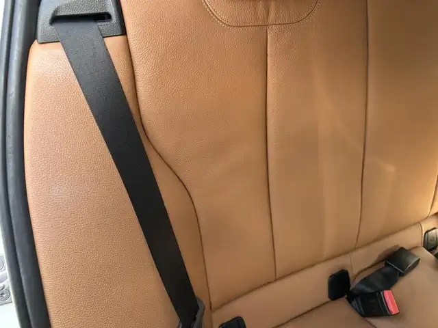 ＢＭＷ １１８ｄ Mスポーツ エディションシャドー 福島県 2017(平29)年 6万km アルピンホワイトⅢ 純正ナビ(CD/DVD/BT/USB)/バックカメラ/ミラー一体型ETC/ブラウンレザーシート/シートヒーター/アダプティブクルーズコントロール/ステアリングスイッチ/純正18AW/ドライブレコーダー/コンフォートアクセス/コーナーセンサー/インテリジェントセーフティ/レーンアシスト/LEDヘッドライト/純正フロアマット/取扱説明書/保証書/スペアキー
