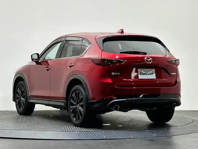 マツダ ＣＸ－５ XD スポーツアピアランス 愛媛県 2022(令4)年 1.8万km ソウルレッドクリスタルM 10.25インチ純正ナビ/フルセグTV/全方位カメラ/ETC/ドライブレコーダー/スマートブレーキサポート/レーダークルーズコントロール/クルージングトラフィックサポート/アドバンストスマートシティブレーキサポート/後退時スマートシティブレーキサポート/誤発信抑制制御/ブラインドスポットモニタリング/車線逸脱警報システム/レーンキープアシストシステム/前後パーキングセンサー/ドライバーアテンションアラート/ハンズフリーパワーバックドア/アダプティブLEDヘッドライト/オートライト/禁煙車