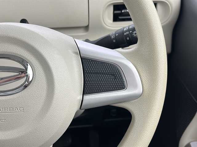 ダイハツ ムーヴ キャンバス G メイクアップ リミテッド　SAⅢ 宮城県 2022(令4)年 4.9万km パールホワイトⅢ/ナチュラルベージュマイカメタリック 2トーン スマートアシストIII/・衝突回避支援ブレーキ機能/・車線逸脱警報機能/・オートハイビーム（ＡＨＢ）/・コーナーセンサー/パノラマモニター/社外7インチSDナビ/。BT.CD.DVD/両側パワースライドドア/D席パワーシート/ステアリングスイッチ/ETC/プッシュスタート/スマートキー/アイドリングストップ/横滑り防止装置/LEDヘッドライト/LEDフォグライト/社外フロアマット/純正ホイルキャップ