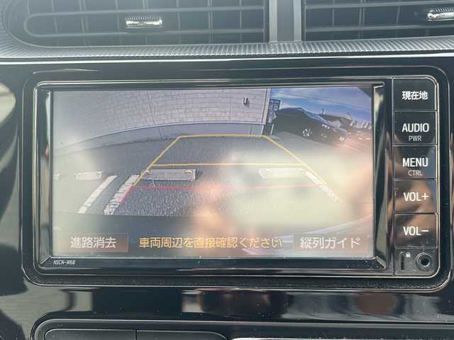 トヨタ アクア S スタイルブラック 石川県 2018(平30)年 7.4万km ブラックマイカ 純正ＳＤナビ/地デジ/バックカメラ/ＥＴＣ/プッシュスタート/純正アルミホイール/ＬＥＤヘッドライト/前後クリアランスソナー/レーンキープアシスト/オートハイビーム/オートライト