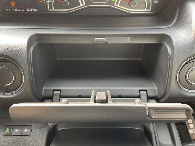 ホンダ Ｎ ＢＯＸ カスタム L ターボ 千葉県 2021(令3)年 0.5万km クリスタルブラックパール ホンダセンシング/・衝突軽減ブレーキ/・レーンキープアシスト/・標識認識機能/・アダプティブクルーズコントロール/純正ディスプレイオーディオ【WX-211C】/バックカメラ/両後パワースライドドア/ハーフレザーシート/前席シートヒーター/スマートキー/純正LEDヘッドライト/フォグランプ/純正15インチアルミホイール/パドルシフト/本革巻きステアリング/ヘッドライトレベライザー/ETC