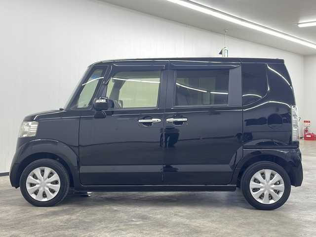 ホンダ Ｎ ＢＯＸ G Lパッケージ 長崎県 2016(平28)年 6.5万km クリスタルブラックパール 禁煙車/純正ナビ（VXM-174VFXi）/CD/DVD/Bluetooth/バックカメラ/ETC/片側パワースライドドア/プッシュスタート/オートライト/純正ヘッドランプ/横滑り防止機能/純正フロアマット/スペアキー/取説/保証書