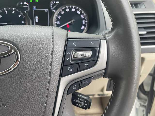 トヨタ ランドクルーザー プラド TX Lパッケージ 宮崎県 2020(令2)年 3.7万km ホワイトパールクリスタルシャイン ワンオーナー/メーカーナビゲーション/　AM FM CD DVD BT TV/全方位カメラ/レザーシート（ベージュ）/シートヒーター/シートクーラー/パワーシート/トヨタセーフティーセンス/・プリクラッシュセーフティ/・レーンディパーチャーアラート/・オートマチックハイビーム/レーダークルーズコントロール/サイドステップ/ETC車載器/社外ドライブレコーダー/LEDヘッドライト/ステアリングスイッチ/スマートキー/プッシュスタート