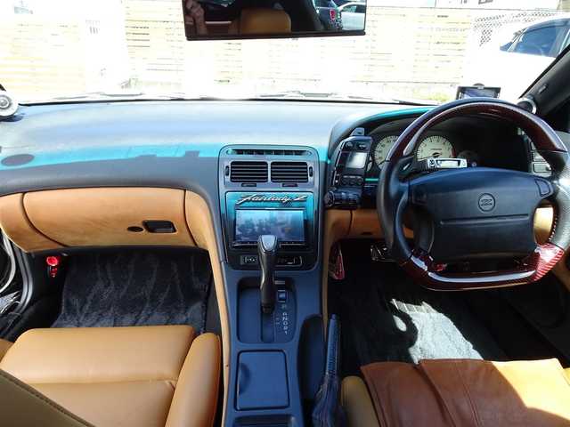 日産 フェアレディ Ｚ 300ZX ツインターボ 2／2 千葉県 2000(平12)年 10.4万km スーパーブラック 社外ナビ/・フルセグTV/・Bluetooth/・FM/AMラジオ/ETC/スペアキー/パワーシート（F席）/BOSEサウンド/マルチインフォメーション（ターボタイマー）/社外マフラー/社外ホイール（ESTATUS Style-S）/ALPINEツィーター/ウーハー/社外ステアリング（Daytona）/ドライブレコーダー/タイミングベルト交換（H30/6）/クーラント交換（R4/7）/保証書/取扱説明書