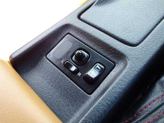 日産 フェアレディ Ｚ 300ZX ツインターボ 2／2 千葉県 2000(平12)年 10.4万km スーパーブラック 社外ナビ/・フルセグTV/・Bluetooth/・FM/AMラジオ/ETC/スペアキー/パワーシート（F席）/BOSEサウンド/マルチインフォメーション（ターボタイマー）/社外マフラー/社外ホイール（ESTATUS Style-S）/ALPINEツィーター/ウーハー/社外ステアリング（Daytona）/ドライブレコーダー/タイミングベルト交換（H30/6）/クーラント交換（R4/7）/保証書/取扱説明書