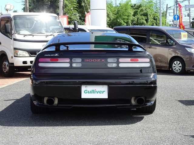 日産 フェアレディ Ｚ 300ZX ツインターボ 2／2 千葉県 2000(平12)年 10.4万km スーパーブラック 社外ナビ/・フルセグTV/・Bluetooth/・FM/AMラジオ/ETC/スペアキー/パワーシート（F席）/BOSEサウンド/マルチインフォメーション（ターボタイマー）/社外マフラー/社外ホイール（ESTATUS Style-S）/ALPINEツィーター/ウーハー/社外ステアリング（Daytona）/ドライブレコーダー/タイミングベルト交換（H30/6）/クーラント交換（R4/7）/保証書/取扱説明書