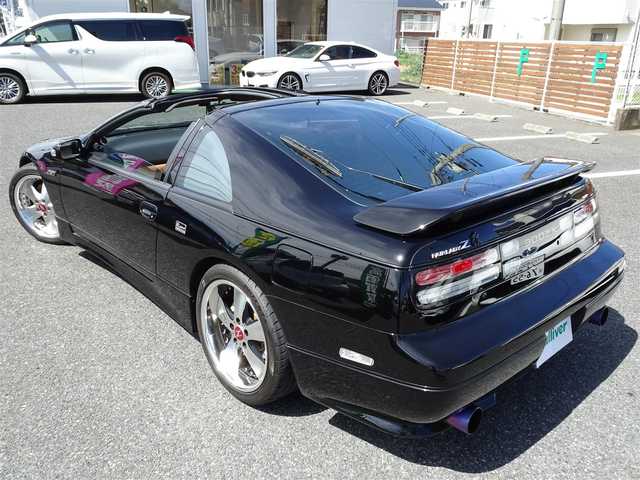 日産 フェアレディ Ｚ 300ZX ツインターボ 2／2 千葉県 2000(平12)年 10.4万km スーパーブラック 社外ナビ/・フルセグTV/・Bluetooth/・FM/AMラジオ/ETC/スペアキー/パワーシート（F席）/BOSEサウンド/マルチインフォメーション（ターボタイマー）/社外マフラー/社外ホイール（ESTATUS Style-S）/ALPINEツィーター/ウーハー/社外ステアリング（Daytona）/ドライブレコーダー/タイミングベルト交換（H30/6）/クーラント交換（R4/7）/保証書/取扱説明書