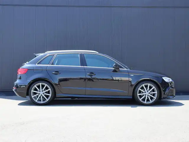 アウディ Ａ３ SB Sラインテクノリミテッド 静岡県 2018(平30)年 3.2万km ミトスブラックメタリック 375台限定車/アシスタンスパッケージ/・LKA/・ハイビームアシスト/純正ナビ/Apple CarPlay/マトリクスLED/純正ドラレコ前後/ACC/パドルシフト/バーチャルコックピット/ルーフレール