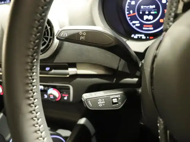 アウディ Ａ３ SB Sラインテクノリミテッド 静岡県 2018(平30)年 3.2万km ミトスブラックメタリック 375台限定車/アシスタンスパッケージ/・LKA/・ハイビームアシスト/純正ナビ/Apple CarPlay/マトリクスLED/純正ドラレコ前後/ACC/パドルシフト/バーチャルコックピット/ルーフレール