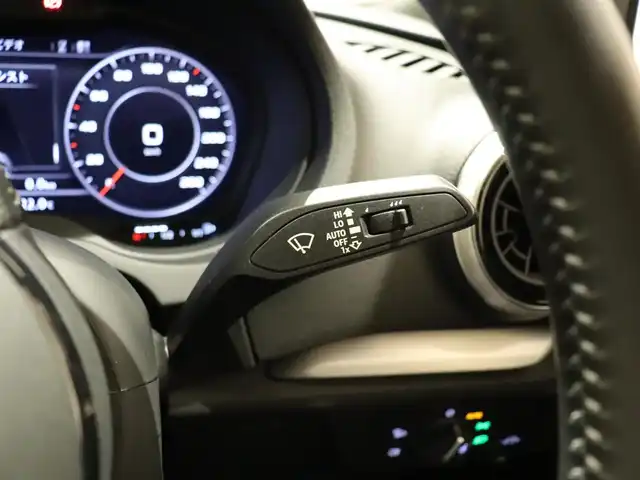 アウディ Ａ３ SB Sラインテクノリミテッド 静岡県 2018(平30)年 3.2万km ミトスブラックメタリック 375台限定車/アシスタンスパッケージ/・LKA/・ハイビームアシスト/純正ナビ/Apple CarPlay/マトリクスLED/純正ドラレコ前後/ACC/パドルシフト/バーチャルコックピット/ルーフレール
