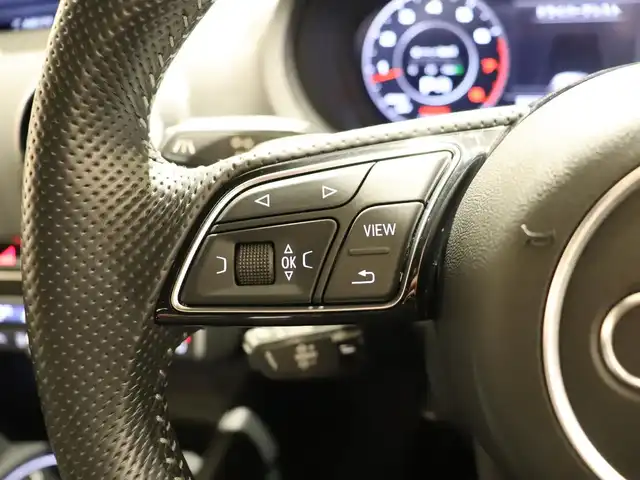 アウディ Ａ３ SB Sラインテクノリミテッド 静岡県 2018(平30)年 3.2万km ミトスブラックメタリック 375台限定車/アシスタンスパッケージ/・LKA/・ハイビームアシスト/純正ナビ/Apple CarPlay/マトリクスLED/純正ドラレコ前後/ACC/パドルシフト/バーチャルコックピット/ルーフレール