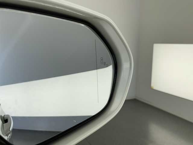 トヨタ クラウン ハイブリッド RS リミテッド 長野県 2020(令2)年 3.4万km ホワイトパールクリスタルシャイン 純正メモリナビ/バックカメラ/フルセグTV/Bluetooth/USB入力端子/トヨタセーフティセンス/クルーズコントロール（追従走行有り）/ブラインドスポットモニター/クリアランスソナー/ドライブレコーダー（前方のみ）/ＬＥＤヘッドライト/オートライト/オートハイビーム/前席パワーシート/前席シートヒーター/ハーフレザーシート/プッシュスタート/純正18インチアルミ夏タイヤ/純正フロアマット/スマートキー/スペアキー１本