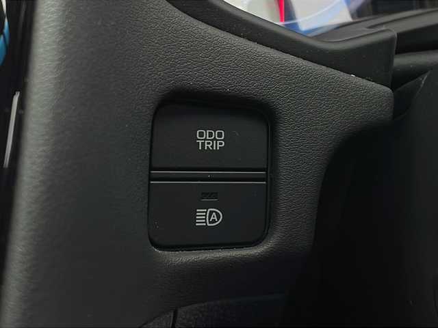 トヨタ クラウン ハイブリッド RS リミテッド 長野県 2020(令2)年 3.4万km ホワイトパールクリスタルシャイン 純正メモリナビ/バックカメラ/フルセグTV/Bluetooth/USB入力端子/トヨタセーフティセンス/クルーズコントロール（追従走行有り）/ブラインドスポットモニター/クリアランスソナー/ドライブレコーダー（前方のみ）/ＬＥＤヘッドライト/オートライト/オートハイビーム/前席パワーシート/前席シートヒーター/ハーフレザーシート/プッシュスタート/純正18インチアルミ夏タイヤ/純正フロアマット/スマートキー/スペアキー１本