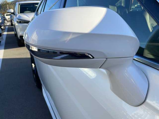 トヨタ クラウン ハイブリッド RS リミテッド 長野県 2020(令2)年 3.4万km ホワイトパールクリスタルシャイン 純正メモリナビ/バックカメラ/フルセグTV/Bluetooth/USB入力端子/トヨタセーフティセンス/クルーズコントロール（追従走行有り）/ブラインドスポットモニター/クリアランスソナー/ドライブレコーダー（前方のみ）/ＬＥＤヘッドライト/オートライト/オートハイビーム/前席パワーシート/前席シートヒーター/ハーフレザーシート/プッシュスタート/純正18インチアルミ夏タイヤ/純正フロアマット/スマートキー/スペアキー１本