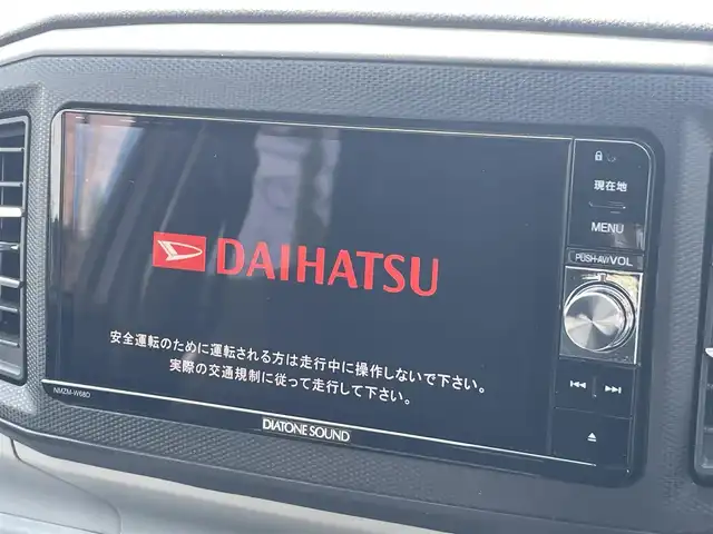 ダイハツ ミラ イース G SAⅢ 茨城県 2017(平29)年 7.7万km パールホワイトⅢ 純正８インチメモリナビ/ダイヤトーンサウンド/（AM・FM・SD・CD・DVD・ipod・USB・TV・BT・AUX）/前席シートヒーター/アイドリングストップ/前後コーナーセンサー/衝突回避支援ブレーキ機能/ETC/バックカメラ/LEDライト/オートライト/オートハイビーム/純正フロアマット/純正14インチアルミホイール