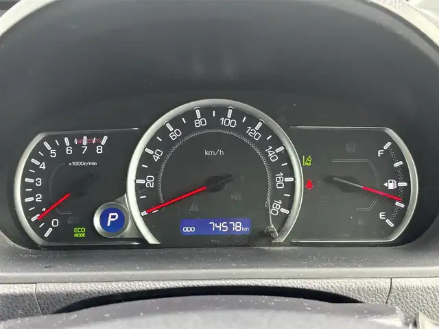トヨタ ヴォクシー ZS 煌 宮城県 2016(平28)年 7.5万km ホワイトパールクリスタルシャイン 登録時走行距離74578km/純正SDナビ/フルセグTV/CD/DVD/Bluetooth/トヨタセーフティセンス/オートハイビーム/レーンディパーチャーアラート/フリップダウンモニター/両側パワースライド/プッシュスタート/スマートキー/革巻きステアリング/バックカメラ/ビルトインETC/ステアリングリモコン/サンシェード/横滑り防止/LEDヘッドライト/アイドリングストップ/サンシェード/ドアバイザー