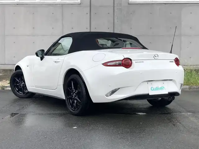 マツダ ロードスター S 静岡県 2018(平30)年 2.7万km スノーフレイクホワイトパールマイカ i-ACTIVSENSE/純正オーディオ/　AM FM CD USB AUX/LEDオートヘッドランプ/革巻きステアリング/ステアリングスイッチ/リアクリアランスソナー/ブラインドスポットモニター/純正16インチアルミホイール/スマートキー2本/ワンオーナー/6速MT