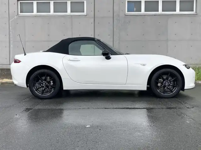 マツダ ロードスター S 静岡県 2018(平30)年 2.7万km スノーフレイクホワイトパールマイカ i-ACTIVSENSE/純正オーディオ/　AM FM CD USB AUX/LEDオートヘッドランプ/革巻きステアリング/ステアリングスイッチ/リアクリアランスソナー/ブラインドスポットモニター/純正16インチアルミホイール/スマートキー2本/ワンオーナー/6速MT