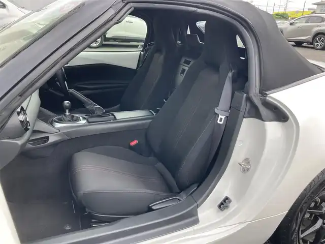 マツダ ロードスター S 静岡県 2018(平30)年 2.7万km スノーフレイクホワイトパールマイカ i-ACTIVSENSE/純正オーディオ/　AM FM CD USB AUX/LEDオートヘッドランプ/革巻きステアリング/ステアリングスイッチ/リアクリアランスソナー/ブラインドスポットモニター/純正16インチアルミホイール/スマートキー2本/ワンオーナー/6速MT