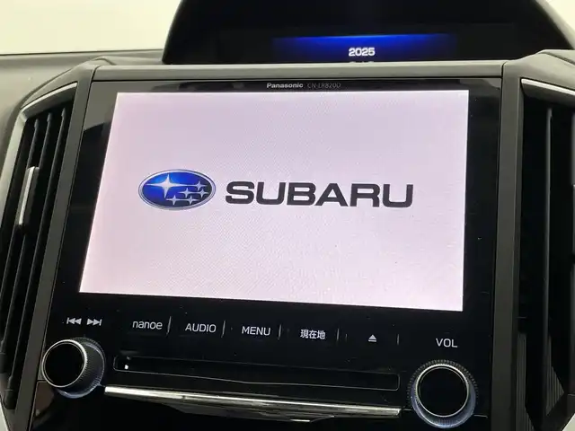 スバル インプレッサ スポーツ 2．0i－Lアイサイト 岡山県 2017(平29)年 3.7万km アイスシルバーメタリック 純正8インチナビ　CN-LR820D/地デジTV/CD/DVD/Bluetooth/バックカメラ /アイサイト/レーダークルーズコントロール/LEDヘッドライト/プッシュスタート /スマートキー/パドルシフト /ステアリングスイッチ/ドライブレコーダー/ETC/ブラインドスポットモニター/純正17インチアルミホイール/オートライト