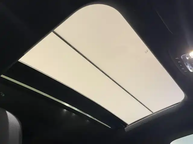 メルセデス・ベンツ ＣＬＡ２００ｄ AMGライン 静岡県 2019(令1)年 3.3万km マウンテングレー 衝突軽減ブレーキ　/半革　/ＡＣＣ　/３６０°カメラ　/ＳＲ　/ＨＵＤ　/ワイヤレス充電　/純正ナビＴＶ　/純正１８ＡＷ　/パドルシフト　/パワーシート／ヒーター／メモリ／マッサージ　/社外ドライブレコーダー