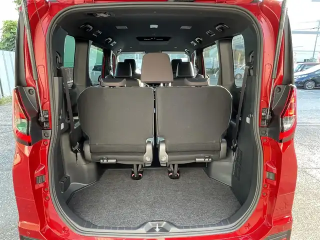 トヨタ ノア ハイブリッド S－Z 千葉県 2023(令5)年 5.8万km レッドマイカメタリック DPオーディオplus/・純正10.5インチモニターナビ/・CD/DVD/Bluetooth/フルセグ/両後パワースライドドア/バックカメラ/デジタルインナーミラー/アドバンスドドライブ（渋滞時支援機能）/トヨタセーフティーセンス/・プリクラッシュセーフティー/・レーントレーシングアシスト/・レーンチェンジアシスト/・フロントクロストラフィックアラート/・リアクロストラフィックアラート/・パーキングサポートブレーキ/・プロアクティブドライビングアシスト/・ブラインドスポットモニター/・ロードサインアシスト/・オートマチックハイビーム/アダプティブクルーズコントロール/前後コーナーセンサー/スマートキー/前席シートヒーター/AC100V1500W電源/ブレーキオートホールド/純正LEDヘッドライト/フォグランプ/純正17インチアルミホイール/前後ドライブレコーダー【TZ-DR210】/純正ビルトインETC2.0/サイド＆カーテンエアバッグ/新車時保証書＆取扱説明書