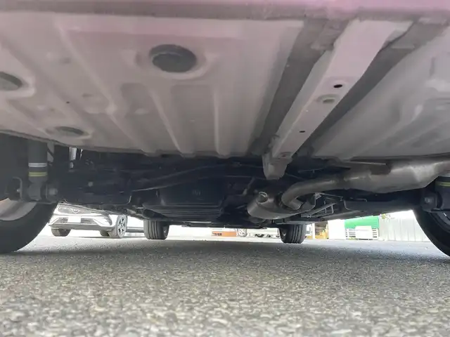 トヨタ ノア ハイブリッド S－Z 千葉県 2023(令5)年 5.8万km レッドマイカメタリック DPオーディオplus/・純正10.5インチモニターナビ/・CD/DVD/Bluetooth/フルセグ/両後パワースライドドア/バックカメラ/デジタルインナーミラー/アドバンスドドライブ（渋滞時支援機能）/トヨタセーフティーセンス/・プリクラッシュセーフティー/・レーントレーシングアシスト/・レーンチェンジアシスト/・フロントクロストラフィックアラート/・リアクロストラフィックアラート/・パーキングサポートブレーキ/・プロアクティブドライビングアシスト/・ブラインドスポットモニター/・ロードサインアシスト/・オートマチックハイビーム/アダプティブクルーズコントロール/前後コーナーセンサー/スマートキー/前席シートヒーター/AC100V1500W電源/ブレーキオートホールド/純正LEDヘッドライト/フォグランプ/純正17インチアルミホイール/前後ドライブレコーダー【TZ-DR210】/純正ビルトインETC2.0/サイド＆カーテンエアバッグ/新車時保証書＆取扱説明書